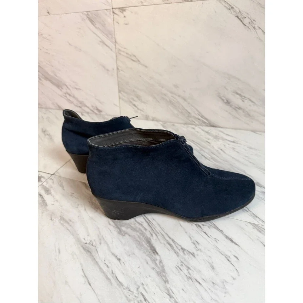 Aerosoles Torista Navy Suede Wedge Ankle Booties Front Zip Comfort Womens 9.5M